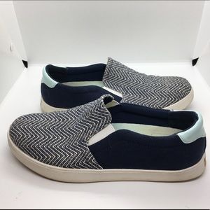 Dr. Scholl’s Slip On Shoes size 9